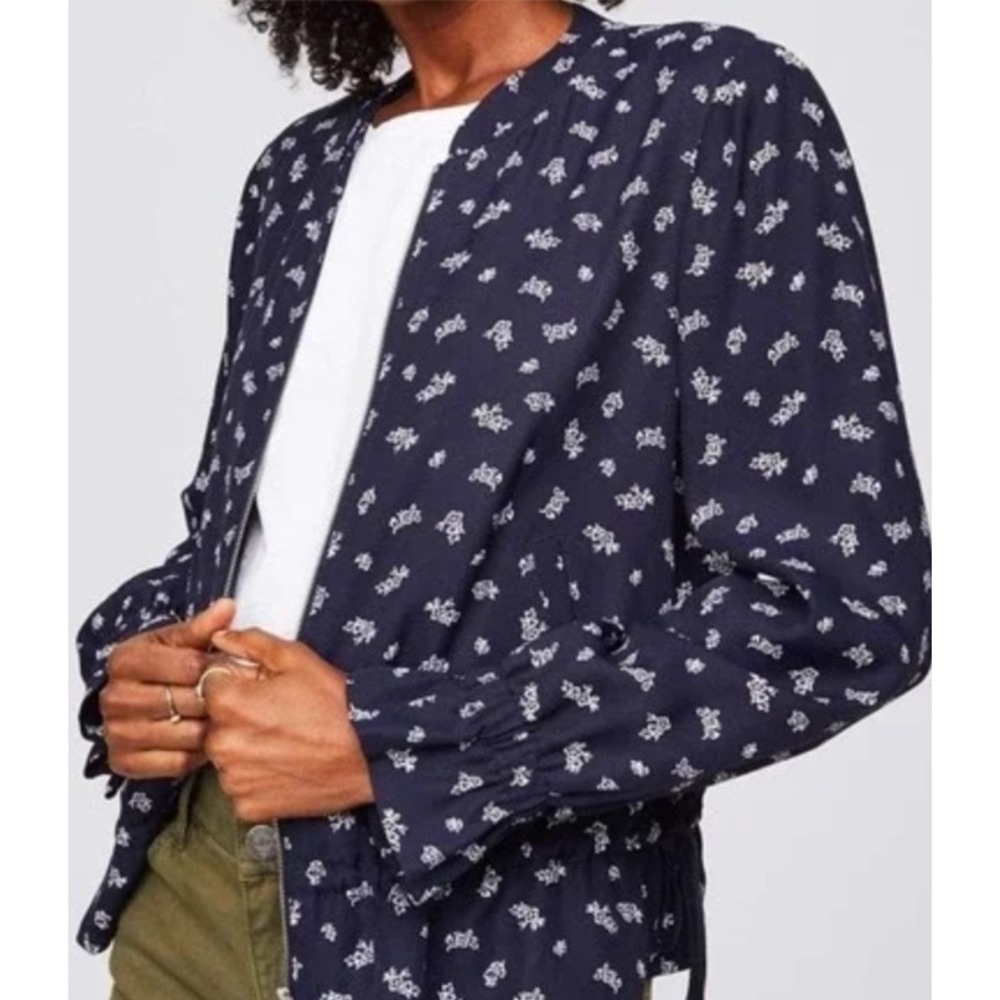 LOFT Floral Bomber Jacket XS Navy Blue White Long Sleeve Zip Up Lightweight NWT